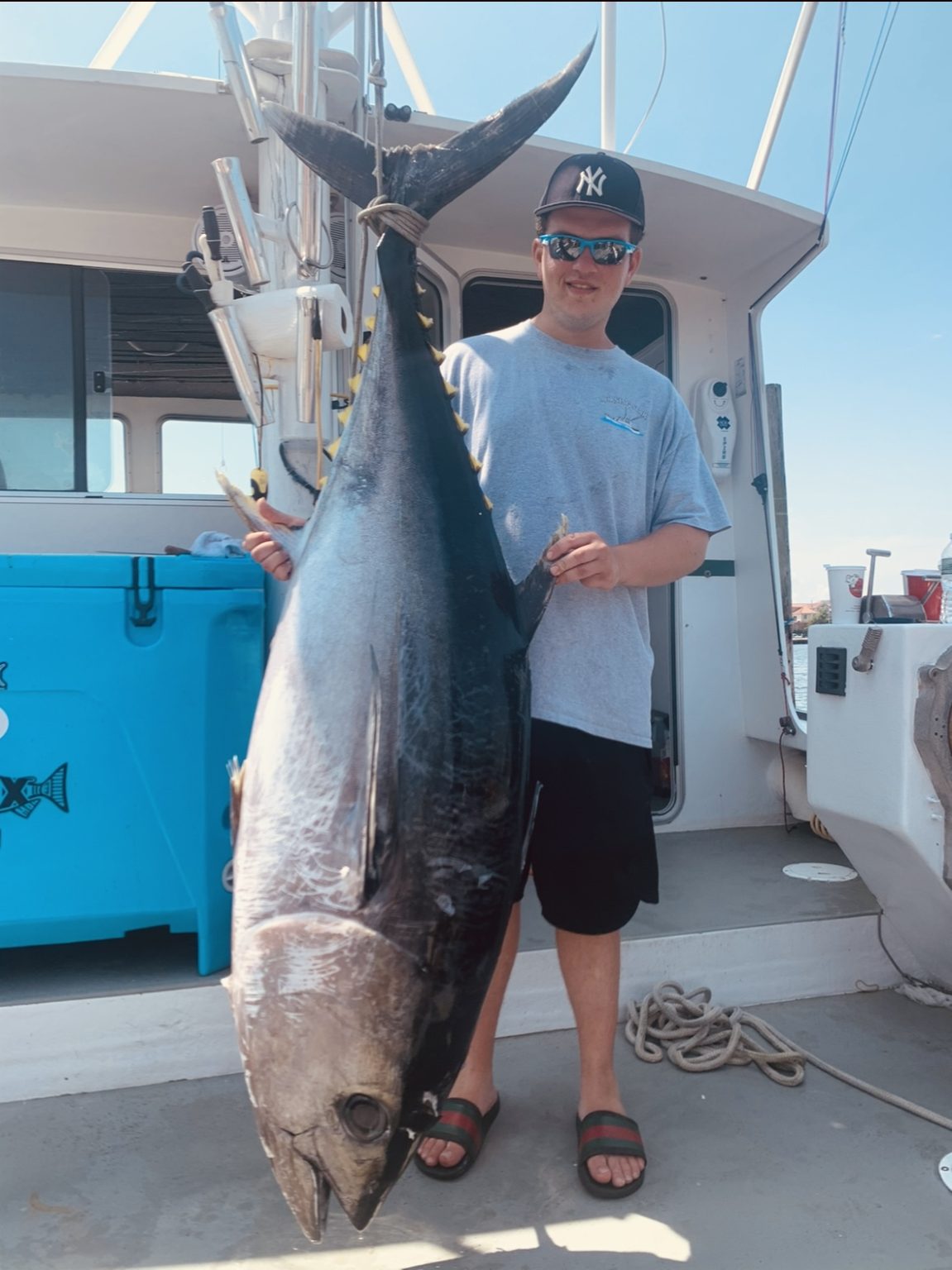 Bank Tank Charters - Sheepshead Bay Fishing